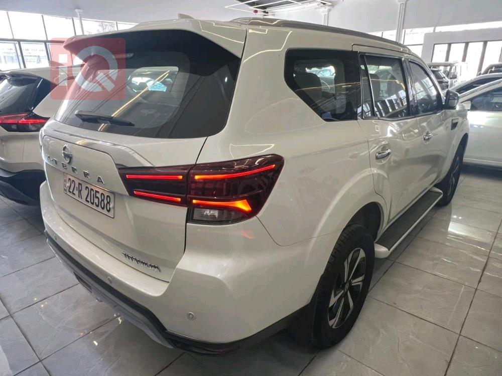 نيسان إكستيرا